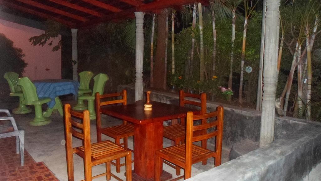 Thisal Guest House Polonnaruwa Exterior foto